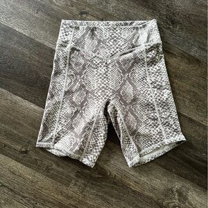 Vitality Biker Shorts - Snake Print - Size Small